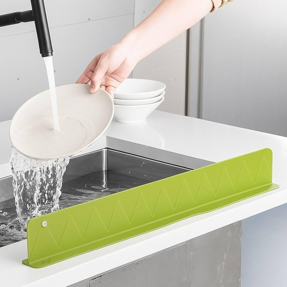 Silicone Sink Splash Guard Flexible Water Stopper for Kitchen(Random Color) - DGN Mart